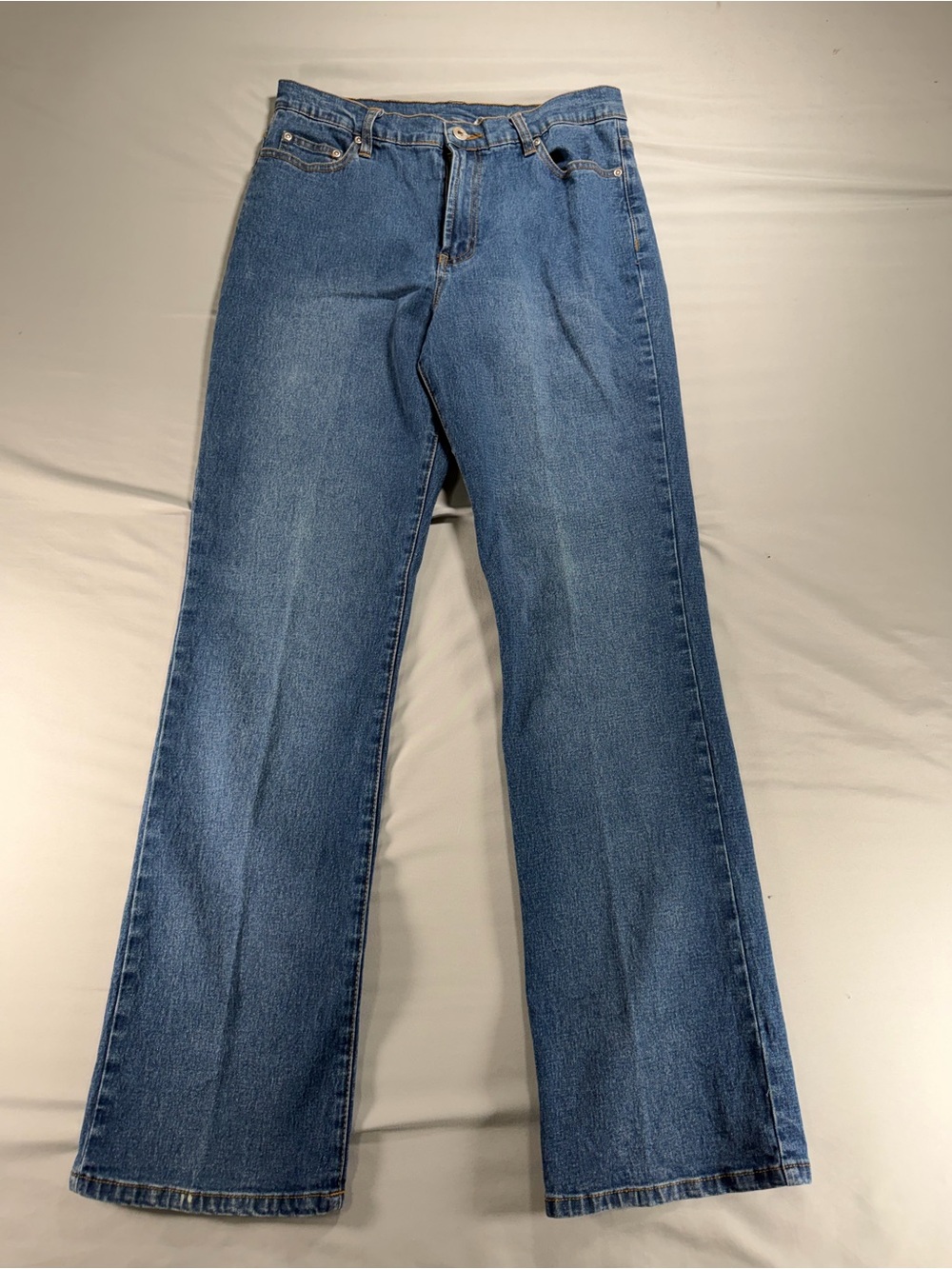 DG2 Diane Gilman Blue Denim Straight Leg Jeans Womens Size 8 #1124